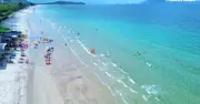 Dốc Lết hoang sơ lọt top 10 bãi biển đẹp nhất Việt Nam