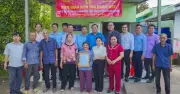 Doanh nhân Đồng Tháp tại TP.HCM trao nhà, điện thoại nhân Ngày Thương binh - Liệt sĩ