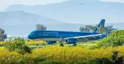 Du khách đổ xô săn vé máy bay đi Đà Lạt, sân bay Liên Khương mở lại