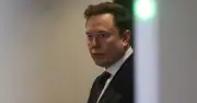 Elon Musk ủng hộ bà Le Pen, gọi là 'niềm hy vọng cuối cùng của Pháp'
