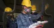 EVNHCMC hỗ trợ điện miễn phí cho hộ khó khăn nhân 50 năm ngành điện