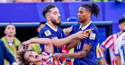 FIFA từ chối kháng cáo, Olise đối mặt nguy cơ treo giò ở bán kết