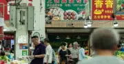 Giá trứng tăng hơn 40%: Lạm phát 'gặm nhấm' nền kinh tế lớn nhất châu Á