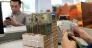 Giá USD hôm nay 31.7.2026: Ngân hàng giảm mạnh, USD-Index dưới 100