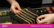 Giá vàng rơi gần 2 triệu đồng/lượng chỉ sau một đêm, xuống dưới 147 triệu