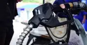Giá xăng dầu hôm nay 14/7: Dầu thế giới tăng mạnh, trong nước chờ điều chỉnh