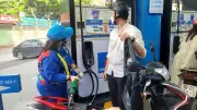 Giá xăng đồng loạt giảm từ chiều 2/7, E5 RON92 còn 19.730 đồng/lít