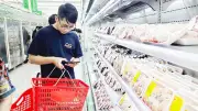 Gia đình Việt Nam thu nhỏ: Hộ độc thân tăng kỷ lục, tuổi kết hôn vượt 27