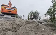 Giám đốc ở Phú Thọ bị khởi tố vì đổ hơn 636 tấn bã bê tông gây ô nhiễm