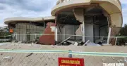 Gần 1 năm sau bão, 23 biệt thự ven biển Hà Tĩnh vẫn ngổn ngang phế tích