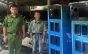 Hà Nội: Bắt đối tượng phá hoại tủ đổi pin xe điện tại nhà văn hóa thôn