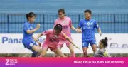 Hà Nội I bị Thái Nguyên T&T cầm hòa 1-1 trên sân ngập nước ở giải nữ VĐQG