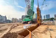 Hà Nội khởi công tấm tường vây ga ngầm đầu tiên của tuyến metro số 5