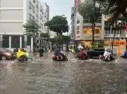 Hà Nội lý giải ngập cục bộ sau 30 phút mưa lớn chiều 9/7