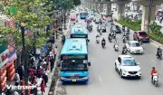 Hà Nội làm rõ vụ nhân viên xe buýt đuổi khách xuống xe