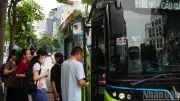 Hà Nội miễn phí xe buýt Vành đai 1: Người dân hào hứng trải nghiệm ngày đầu
