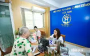 Hà Nội triển khai quy trình chi trả lương hưu tận nhà cho người già yếu