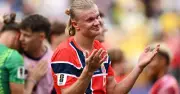 Haaland bật khóc sau cú đúp loại Brazil, Na Uy vào tứ kết World Cup 2026