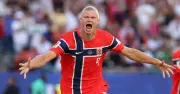 Haaland hài hước thừa nhận lo sợ Messi giành Vua phá lưới World Cup