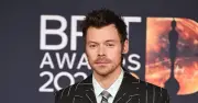 Harry Styles phá kỷ lục Taylor Swift với 12 đêm diễn tại Wembley