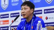 HLV Kim Sang Sik quyết tâm nối dài mạch bất bại trước Singapore tại Mỹ Đình