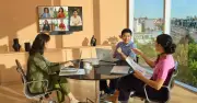 HP Poly Studio V12: Giải pháp họp trực tuyến chuyên nghiệp cho phòng họp nhỏ