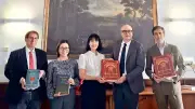 Đại sứ quán Việt Nam tại Italia thúc đẩy hợp tác giáo dục với Đại học Phương Đông Napoli