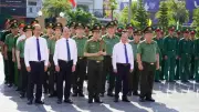 Đại tướng Lương Tam Quang dâng hương tri ân các anh hùng liệt sĩ tại Gia Lai