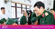 Đại tướng Phan Văn Giang thăm, tặng quà thương binh tại Ninh Bình