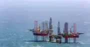 Đại tu siêu giàn khoan 18.000 tấn: Thay áo 52 ngày, khoan sâu 9.000m