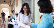 Điểm sàn Trường ĐH Ngân hàng TP.HCM: Ngành luật yêu cầu toán, văn từ 6 điểm