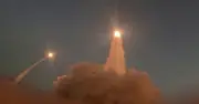 Iran đe dọa phong tỏa eo biển Hormuz, chiến sự Trung Đông leo thang