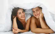 Điều phụ nữ thực sự mong đợi khi gần gũi: Sự kết nối cảm xúc