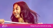 Jennie khoe vũ đạo gợi cảm tại Roskilde Festival 2026