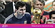 Khoảnh khắc Messi nhìn cúp vàng tái hiện sau 12 năm gây xúc động