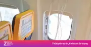Kinh hoàng hành khách bị hút qua cửa sổ máy bay Ryanair ở Hy Lạp