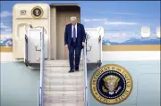 Lý do ông Trump bỏ chuyện cơ mới, sử dụng không lực một củ