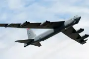Lý do phi đội B-52 Mỹ đồng loạt rời căn cứ Anh
