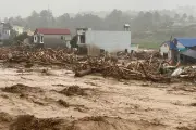 Lũ quét Lai Châu: 1 người chết, 5 người mất tích, nhà cửa tan hoang