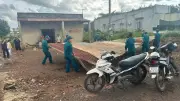 Lực lượng vũ trang Đồng Nai khắc phục hậu quả thiên tai, giúp dân ổn định cuộc sống