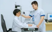 Lác mắt ở trẻ không chỉ ảnh hưởng thị lực, để lại tổn thương tâm lý kéo dài