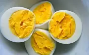Lợi ích sức khỏe từ trứng gà luộc: Hỗ trợ não, mắt, tim và kiểm soát cân nặng