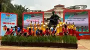 Liên hoan thiếu nhi Việt Nam-Lào-Campuchia lần thứ 8 tại TP.HCM