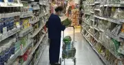 Lạm phát cơ bản 6 tháng tăng 4,12%, nhập siêu gần 17 tỉ USD