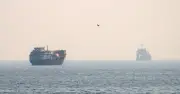 Mỹ - Iran bỏ ngỏ đàm phán Thụy Miên bất chấp đe dọa quân sự