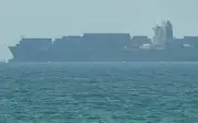 Mỹ không kích Iran lần thứ ba, leo thang căng thẳng eo biển Hormuz