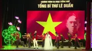 Đêm nghệ thuật 'Đời đời khắc ghi-Bác Ba Lê Duẩn' tại quê hương Quảng Trị