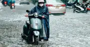 Mưa lớn miền Bắc tiếp diễn, Hà Nội mưa rào nhiều ngày