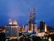 Malaysia dẫn đầu Đông Nam Á về sân vận động, tiếng Anh và du lịch