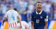 Mbappe áp sát Messi trong cuộc đua lịch sử World Cup với 19 bàn thắng